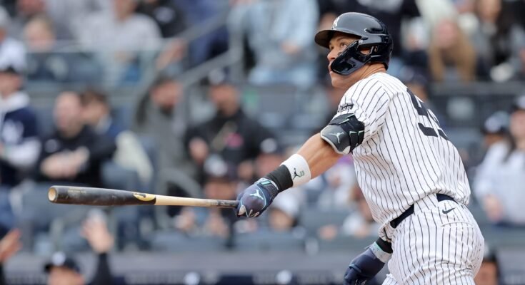 De Yankees overtreffen de fouten, gaan hun weg naar een enorme overwinning in Atlanta