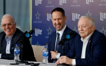 De persconferentie van de Cowboys omvat RBS -leiderschap, Parsons en Diggs