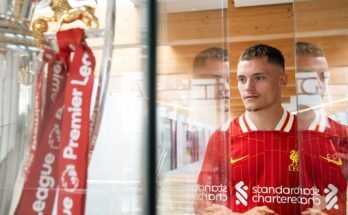 G&G kat dompelt dompelen in de hoge normen van Liverpool na de training van Wirtz Buzz