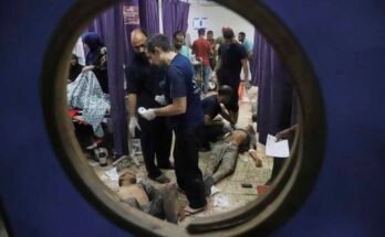 De Palestijnen die gewond raakten bij een voedselverdeling in een centrum onder leiding van Gaza Humanitarian Foundation, een organisatie die wordt ondersteund door de Verenigde Staten die zijn goedgekeurd door Israël, krijgen een behandeling op de parketvloer van Nasser in Khan Younnis, Southern Gaza Strip, zaterdag 19 juli 2025.